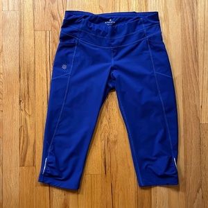 Athleta Women's Ultimate Stash 7" Running Shorts | Size Small | Functional